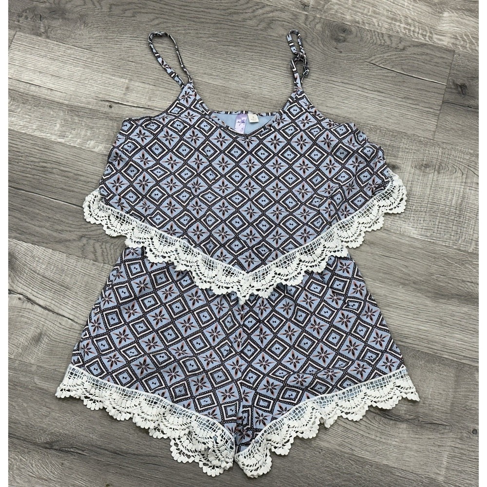 Francesca's Blue Geometric Alya Lace Trimmed Romper Size Small READ
